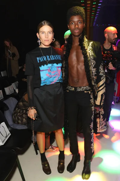 Look 3